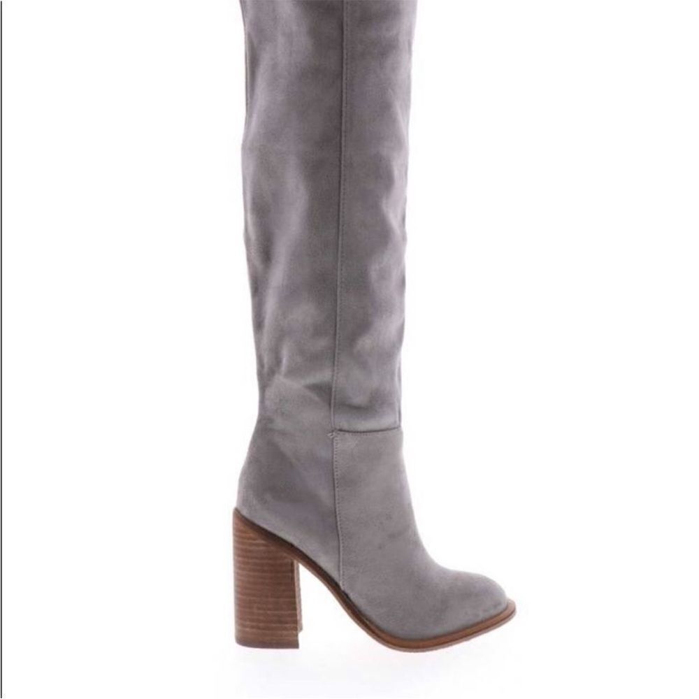 Very Volatile Nate Over the Knee Boot - Picture 4 of 13
